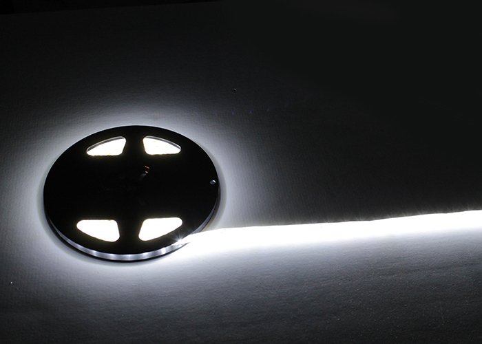 LED strip white 4,8W 60LED per meter 5m 24V (divisible) 