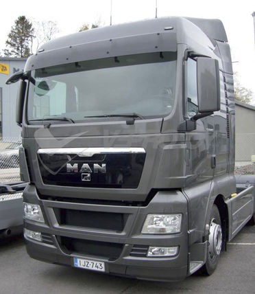 MAN TG-A/TGX XLX Wide cabin, medium high roof. Sun Visor "With mounting kit"