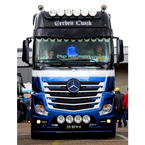 [7MBMP4XZK] Sun Visor MB-Benz Actros MP4